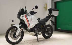 DUCATI DESSERT X 2024