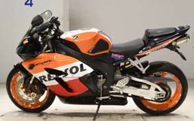 HONDA CBR1000RR 2005 SC57