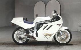SUZUKI GSX-R750 GR77C