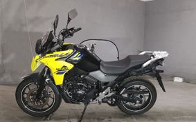 SUZUKI V STROM 250 DS12E