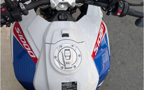 BMW S1000XR 2021 0E41