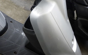 SUZUKI ADDRESS V100 CE13A