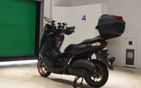 YAMAHA N-MAX 2013 SEG6J