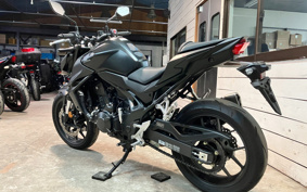HONDA CB750 HORNET 2025 RH24