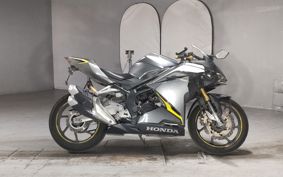 HONDA CBR250RR MC41