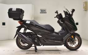 HONDA FORZA 250 MF17