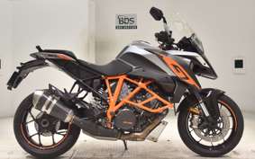 KTM 1290 SUPER DUKE GT 2016