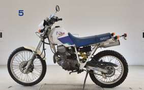 YAMAHA SEROW 225 Gen.2 1KH