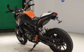 KTM 125 DUKE 2025
