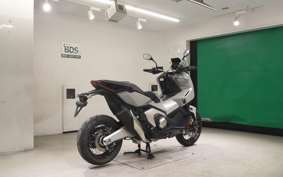 HONDA X-ADV 750 2025 RH21