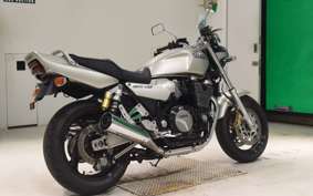 YAMAHA XJR1200 1995 4KG
