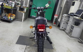 YAMAHA YB125SP 2012