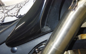 YAMAHA YZF-R1 2011