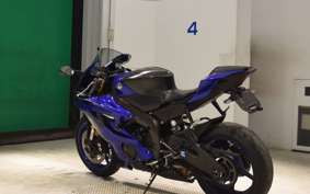 YAMAHA YZF-R6 2018