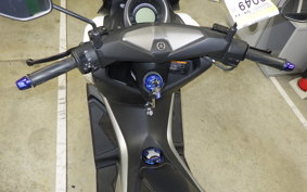 YAMAHA N-MAX 155 A 2014 SG50J