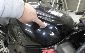 SUZUKI GSX-R1000 2004