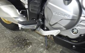 SUZUKI Vｽﾄﾛｰﾑ650XTA 2018 C733A