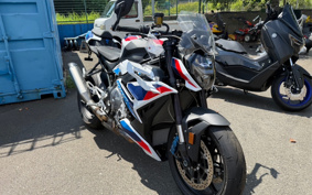 BMW M1000R 2023 0E81