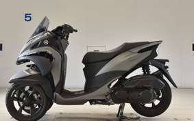 YAMAHA TRICITY 125 2002 SEK1J