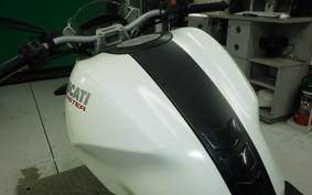 DUCATI MONSTER 696 2013