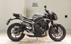 TRIUMPH STREET TRIPLE R 2022