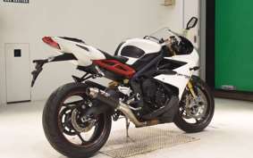 TRIUMPH DAYTONA 675 R 2015