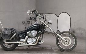 YAMAHA DRAGSTAR 250 VG02J