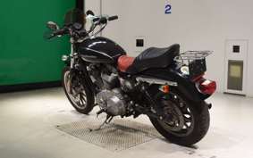 HARLEY XL883 2004