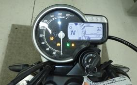 TRIUMPH SCRAMBLER400X 2024