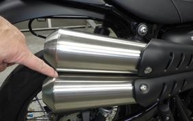 TRIUMPH STREET SCRAMBLER 2023