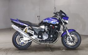 YAMAHA XJR1300 2000 RP03J