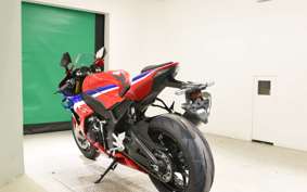 HONDA CBR1000RR RSP 2018 SC82