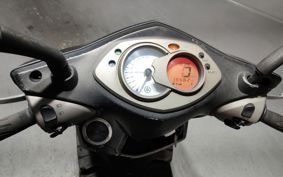 YAMAHA CYGNUS 125 X SE37