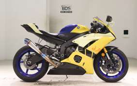 YAMAHA YZF-R6 2018