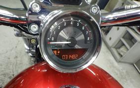 HARLEY XL1200C 2013