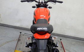 DUCATI SCRAMBLER SIXTY2 2018 KA00