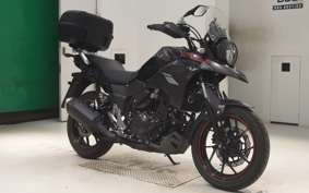 SUZUKI Vｽﾄﾛｰﾑ250