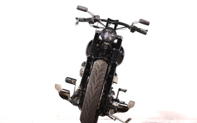 HARLEY FLSTC 2006 BW5