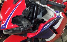HONDA CBR600RR 2024 PC40