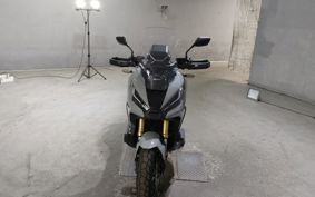 HONDA X-ADV 750 RH10