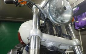 HARLEY XL883LI 2011