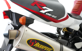 YAMAHA YZF-R7 1999 RM01