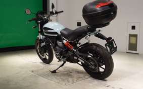 DUCATI SCRAMBLER SIXTY2 2016