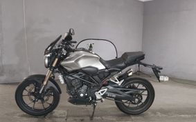 HONDA CB250R MC52
