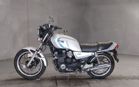 YAMAHA XJ750 E 5G8