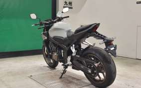 HONDA CB650R E-Clutch 2025 RH17