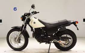 YAMAHA TW225 DG09J