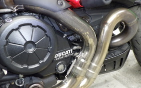 DUCATI DIAVEL Carbon 2015