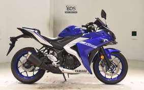 YAMAHA YZF-R25 2018 RG10J