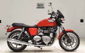 TRIUMPH BONNEVILLE SE 2009